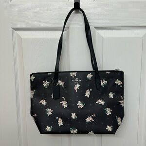 Coach Snowman Zipper Tote